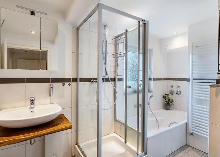 公寓 Bergisch Helle 林德拉